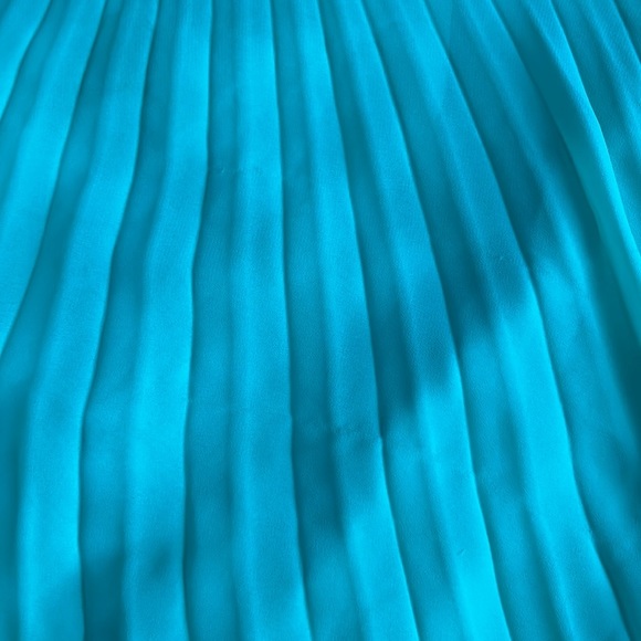 ☀️ ASOS Pleated Skirt - Picture 4 of 5